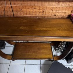 Entry Or Entertainment Table