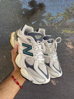 New Balance 9060 in sea salt and spruce grey