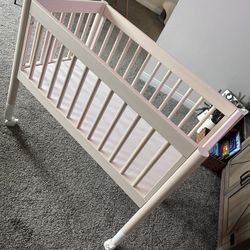 Mini Crib