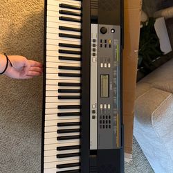 Yamaha Keyboard