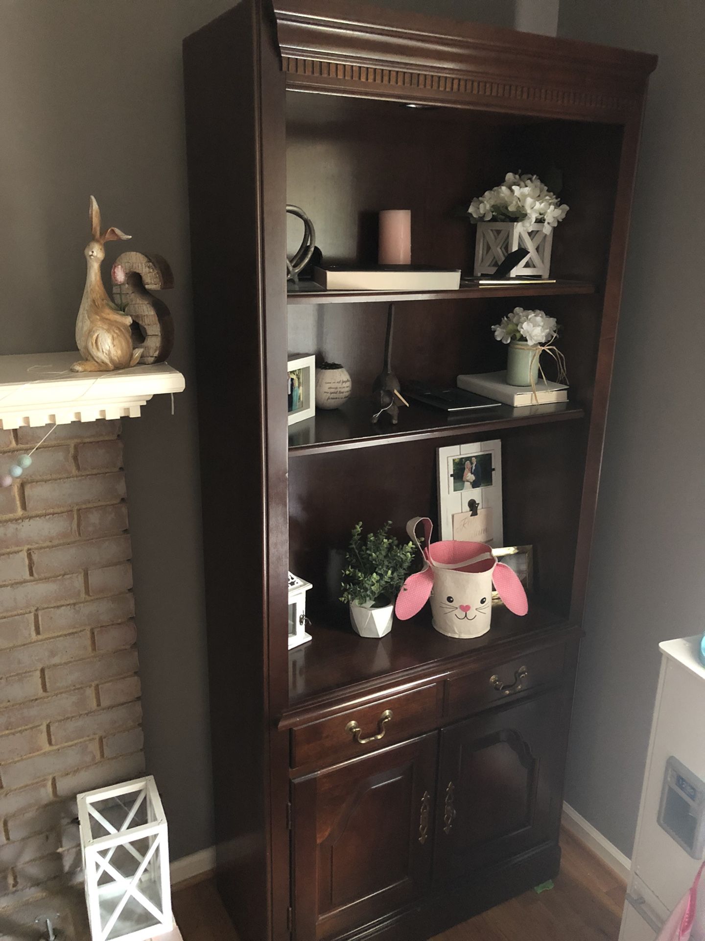 2 Open Shelf Cabinets With Drawer