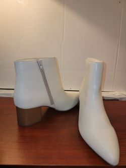 Handbags/Shoes Size 7/5 Many Colors