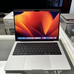 14” MacBook Pro M2 (2023) 32gb RAM, 512gb SSD | 12 Core CPU 19 Core GPU.
