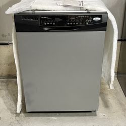Whirlpool Dishwasher 