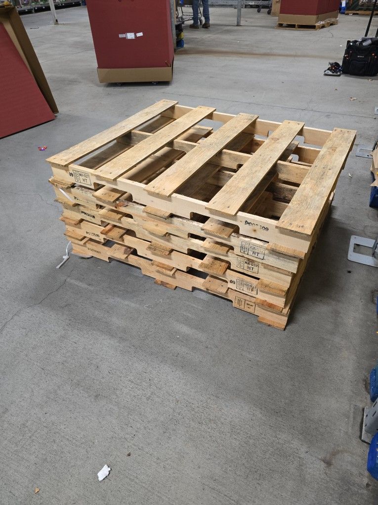 Wooden Pallets