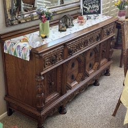 Buffet Table