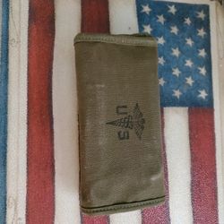 WW11  Manicure & Med Set in  Original clutch