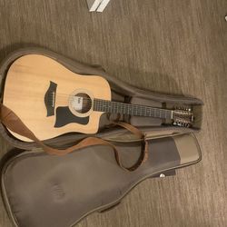 Taylor 12 string Guitar 150ce