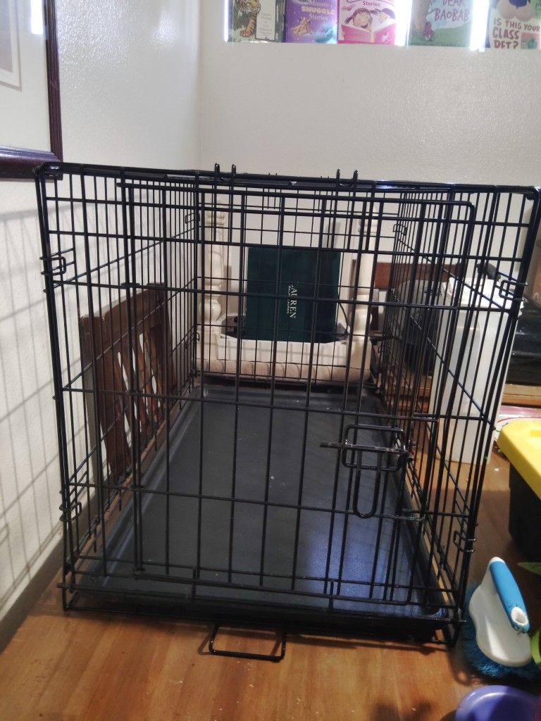 Metal Dog Kennel Medium 