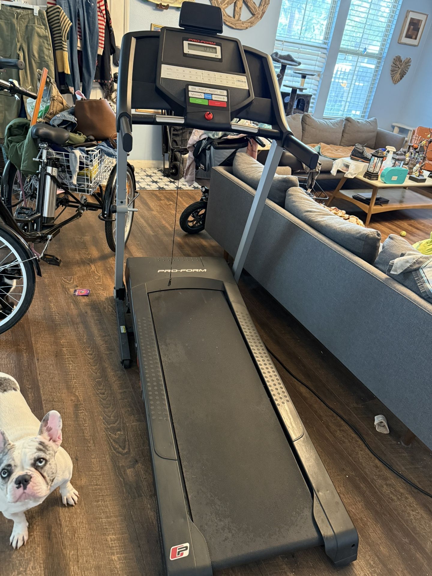 Preform 300i Treadmill
