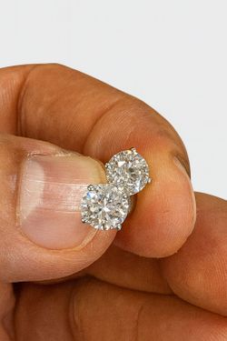 2ctw Lab Diamond Stud Earrings (1ct Each) – F VS1 – 14K White Gold