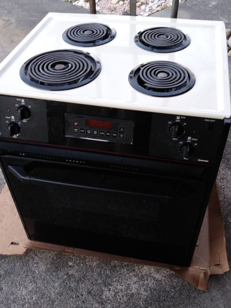 Free GE 1970s Electric Stove (Drop In)