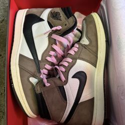 Jordan 1 Travis Scott 