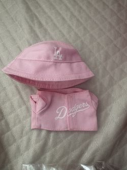 Labubu Dodger Pink Clothes