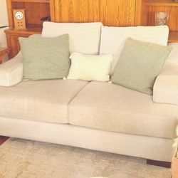 Sofa/Loveseat