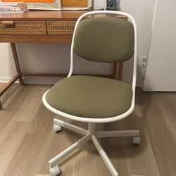 Green IKEA Orfjall Computer Swivel Chair 