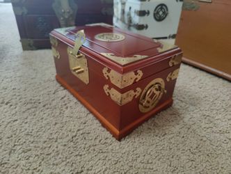 Rosewood Jewelry Box