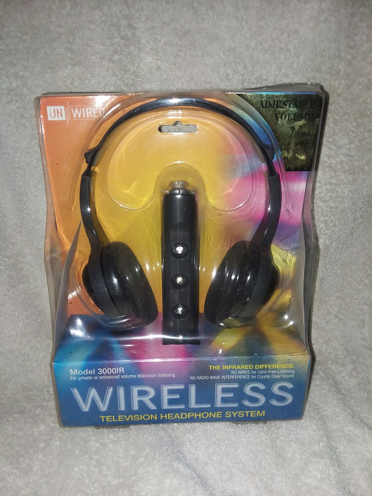 UnWired Wireless Infrared Stereo Headphone 3000 IR System-New In Box