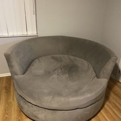 Round Couch 