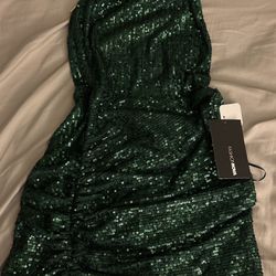 Feel Free To Offer! :) Fashion Nova Forest Green Dress Size Small
