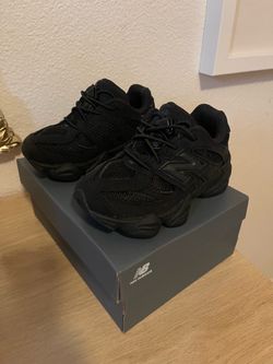 Like new kids 8c new balance 9060
