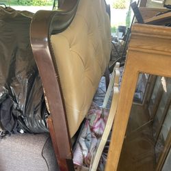 Head Board 
