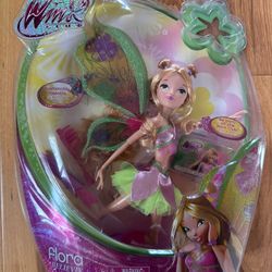 Winx Flora Believix Doll