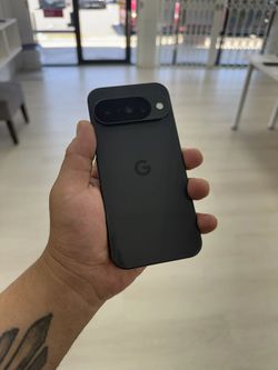 Google - Pixel 10 6.3" (Unlocked) 128GB Excellent Obsidian