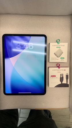 iPad Pro 11” m4 256gb Unlocked - Babcock rd
