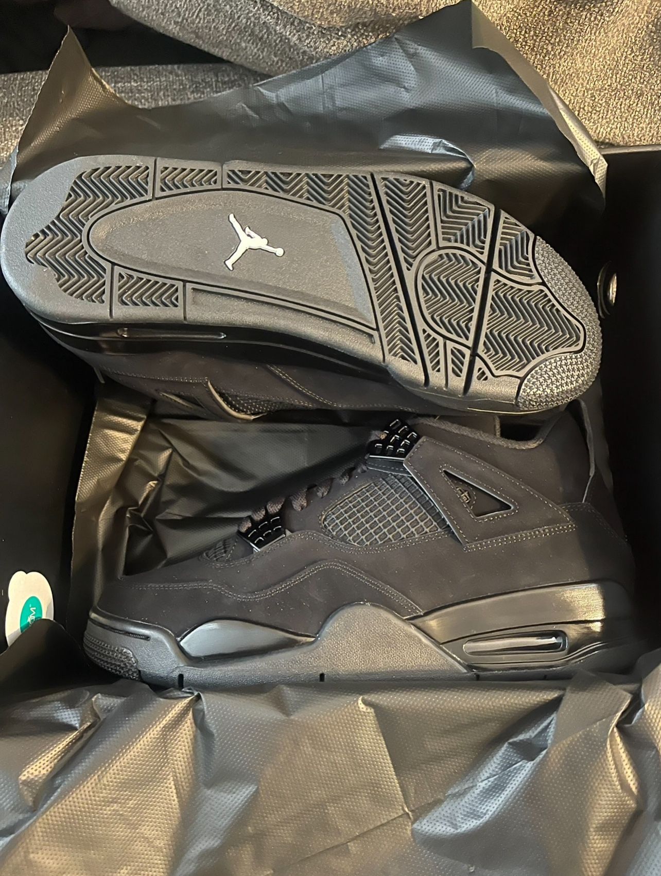 Jordan 4 Black Cats Size 10 display picture 2
