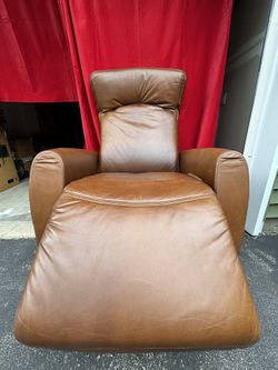 Economic Adjustable Reclining Brown Leather Arm Chair - Estate Sale Steal