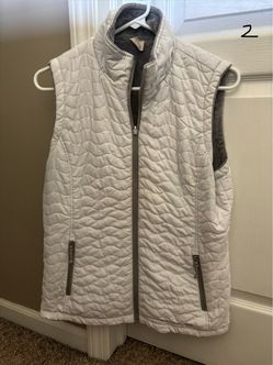 Women’s Vest-Size Medium