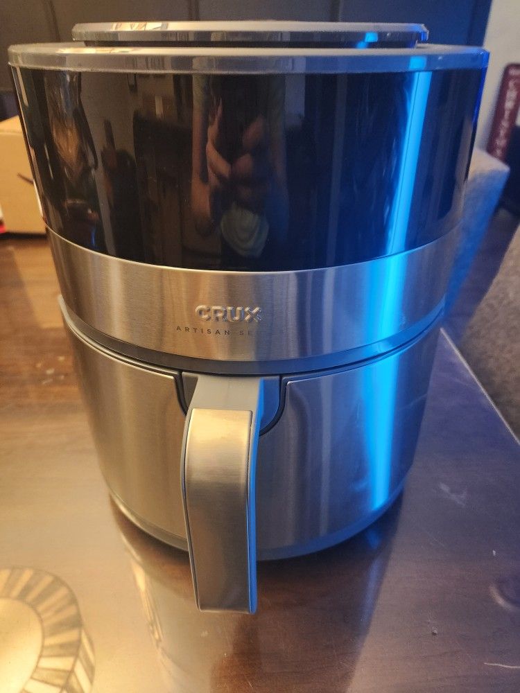CRUX Airfryer 4.7 QT Air Fryer With Touchscreen
