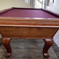 Pool Table ( Free Delivery & Set Up ) 