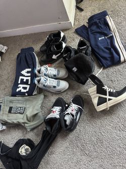 Clothes / Shoes