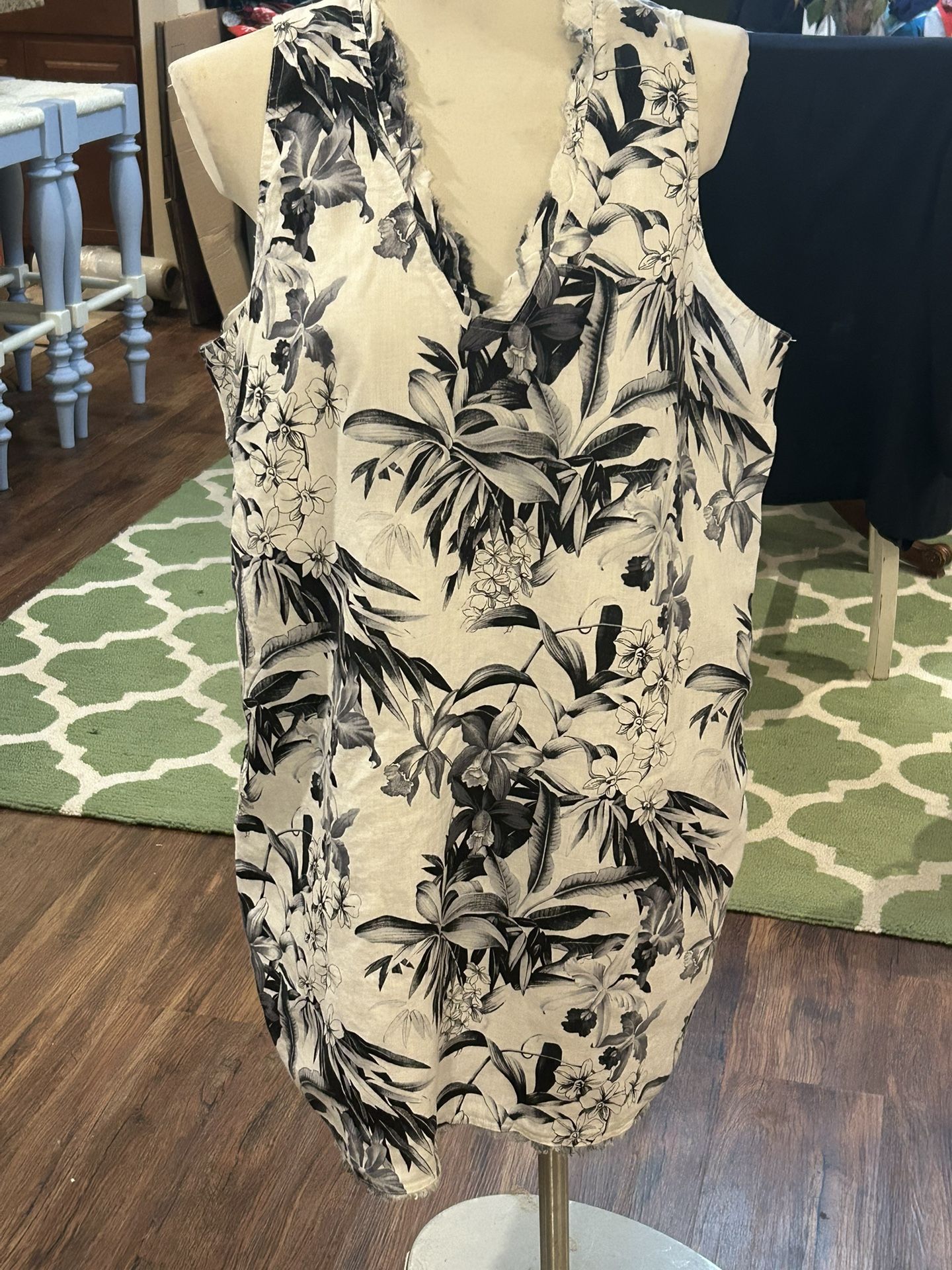 Tommy Bahama Floral White/Blue Linen Shift Dress Size XL W/Pockets Fully Lined