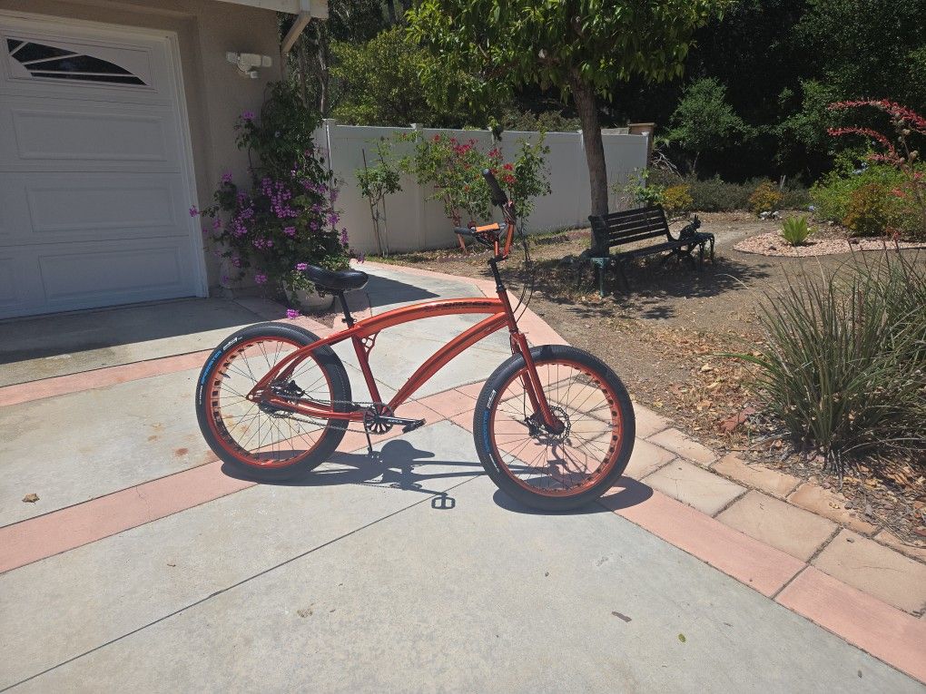 Soul Stomper Beach Cruiser Pedal Bike