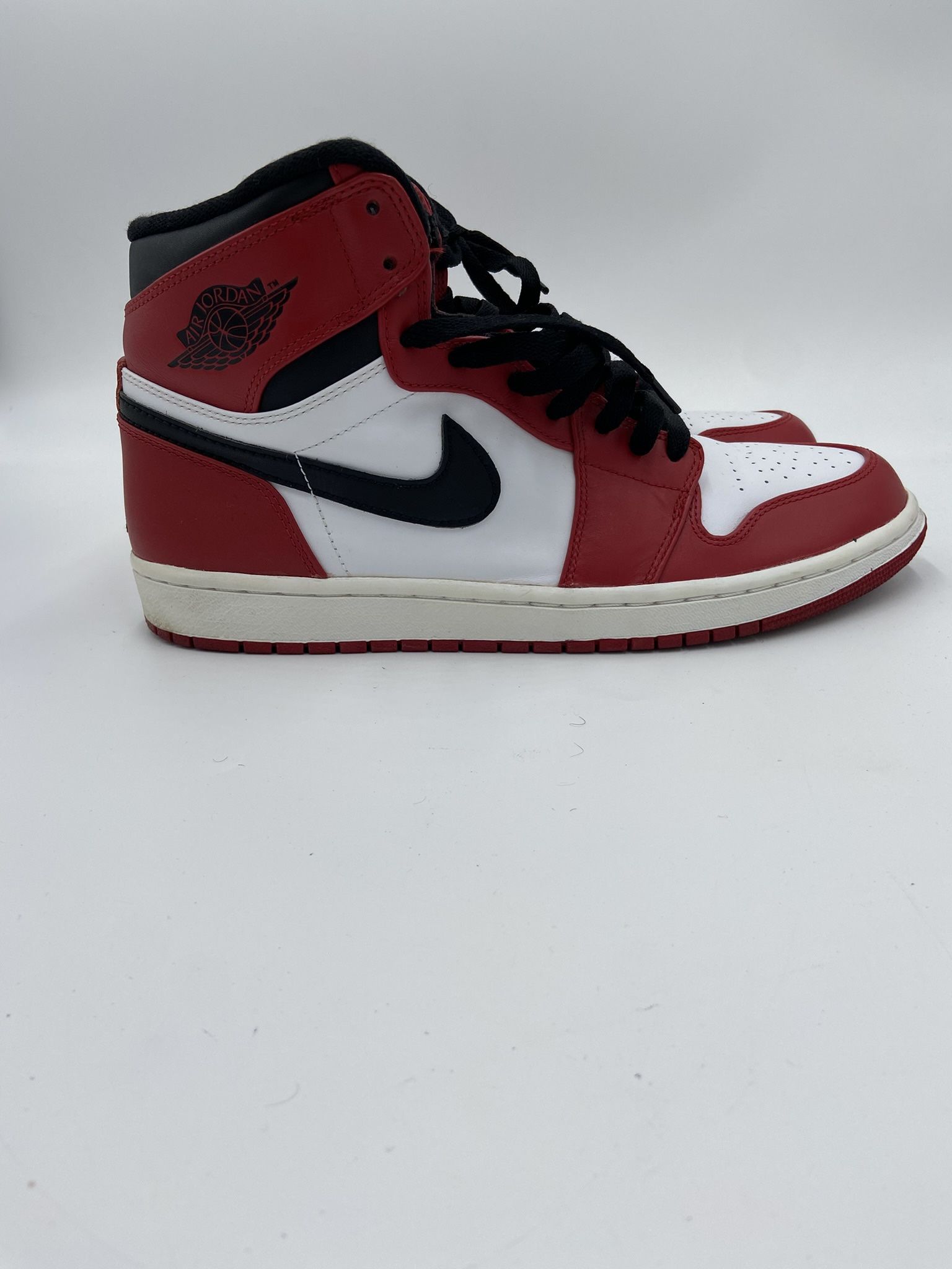 Air Jordan 1 Retro Chicago 2013