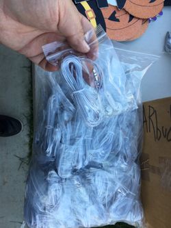 New headphones $20 a bag u get 50 pairs