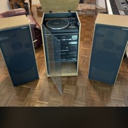 Vintage Pioneer Sound System