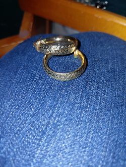 Gold hoop earings