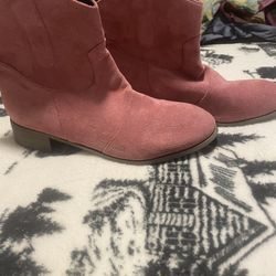 Beautiful Faux Suede Pink Boots