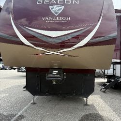 2021 Vanleigh Beacon 40FLB By Tiffan