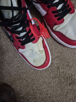 Off white Jordan's 1