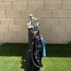 GOLF CLUBS ( Perfect Set For New Players ) Comes With Everything Ready To Play 
