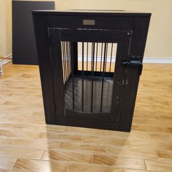 Wooden Dog Kennel