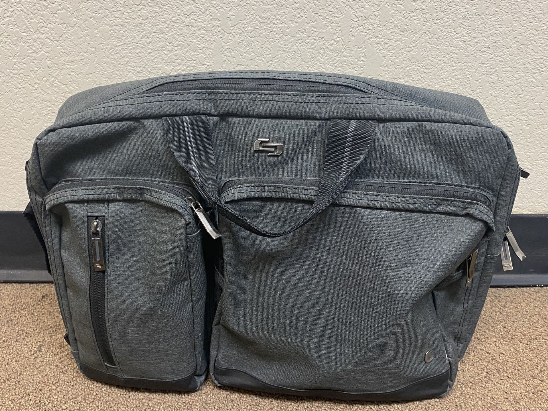 Solo Duane 15.6" Laptop Hybrid Backpack Briefcase Great Condition