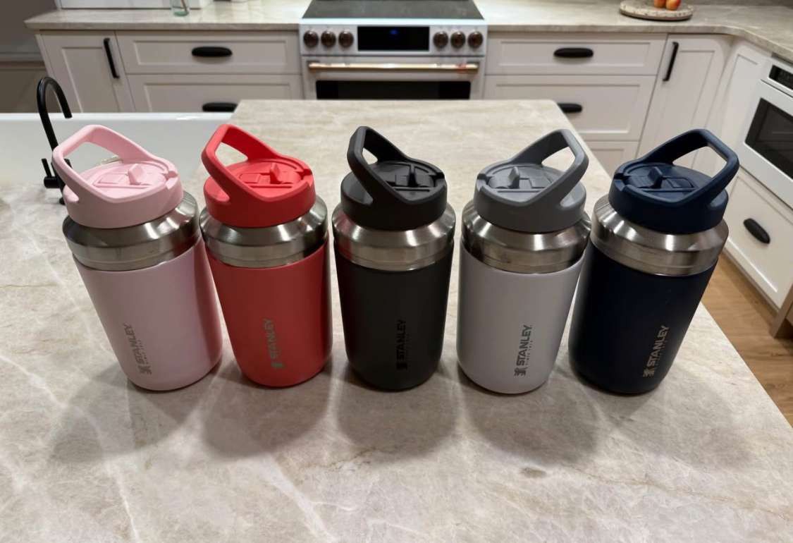 Stanley 64oz Go Flip Straw Jug