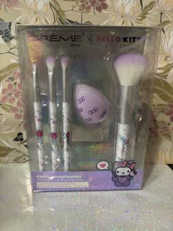 New Make Up Brush Set