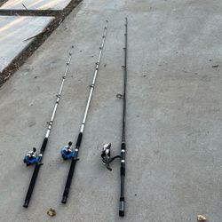 3 FISHING RODS 1 KID FISHING ROD FISHING TACKLE BOX WITH PERKS